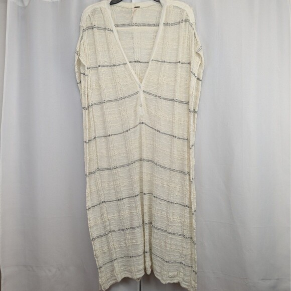 Free People White Crochet Burnout Cover Up Kaftan Size Small - Picture 1 of 12